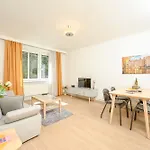 Szene Wien Apartment by ichbucheAT