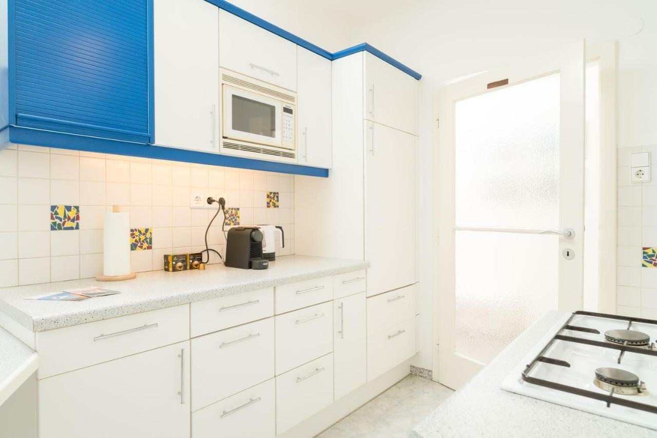 Apartment Szene By Ichbucheat *